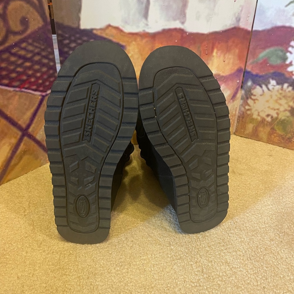 Sketchers Women’s Leather  black boots-Sz 9